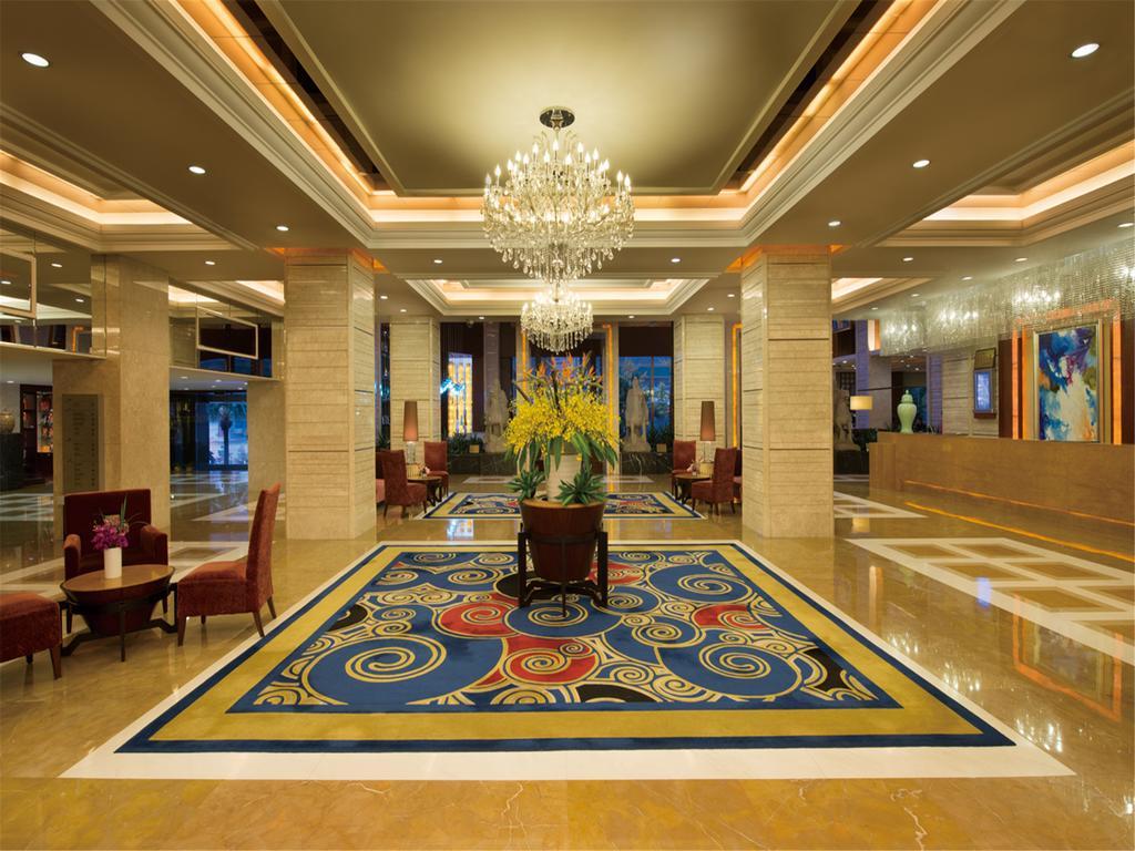 Chengdu Tianfu Sunshine Hotel Exterior photo